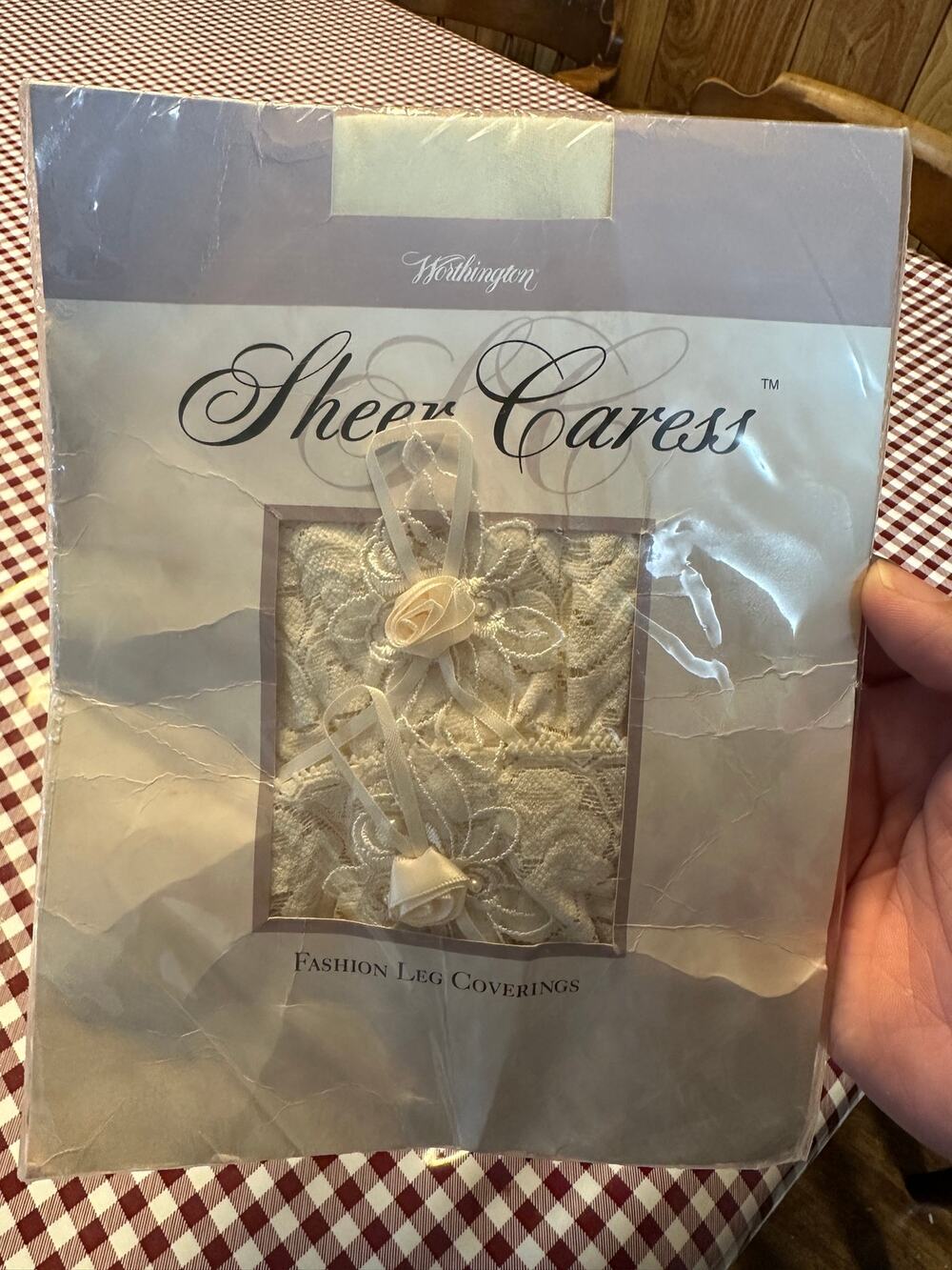 Vtg Worthington Sheer Caress Lace Top Thigh High Stockings Ivory NIP Medium